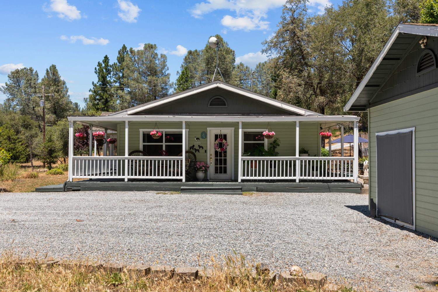 5055 Cedar Ravine Court Placerville, CA 95667 - Photo 2 of 46