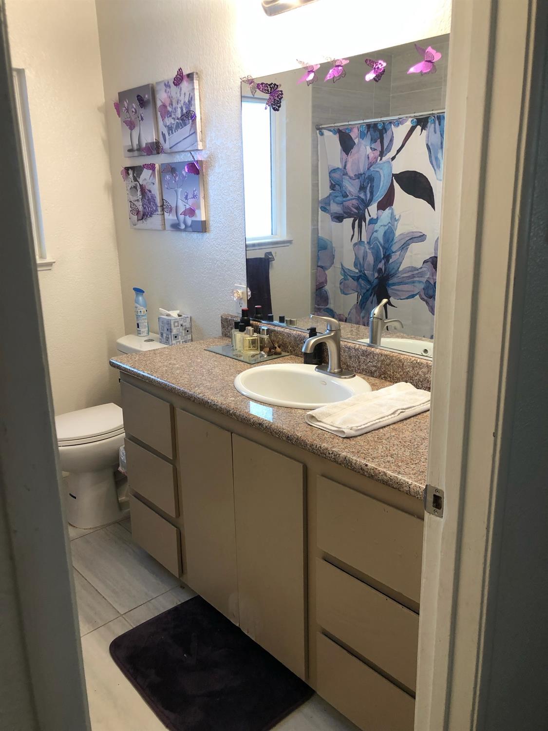 141-143 Ribier Avenue Modesto, CA 95350 - Photo 8 of 17 141 Ribier