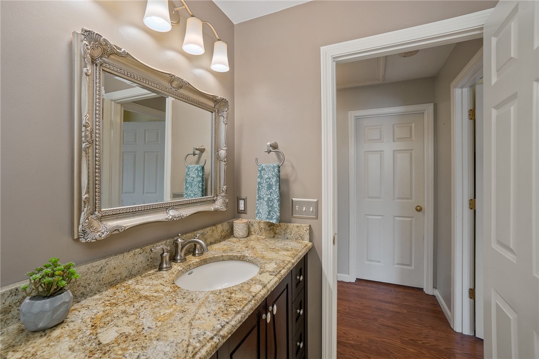 159 Mohawk Trail Cranston, RI 02921 - Photo 11 of 27 Gallery Image 11
