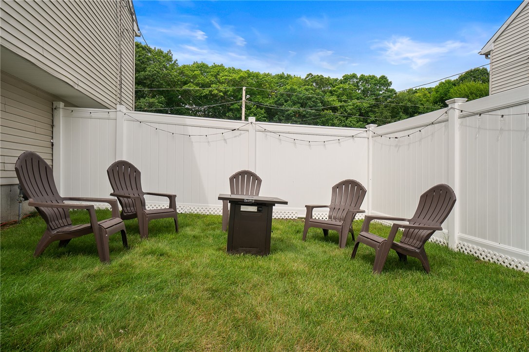 159 Mohawk Trail Cranston, RI 02921 - Photo 23 of 27 Gallery Image 23