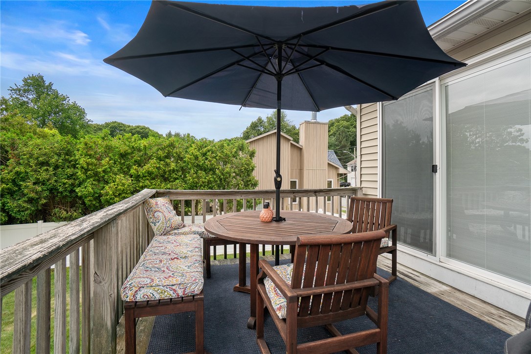 159 Mohawk Trail Cranston, RI 02921 - Photo 24 of 27 Gallery Image 24