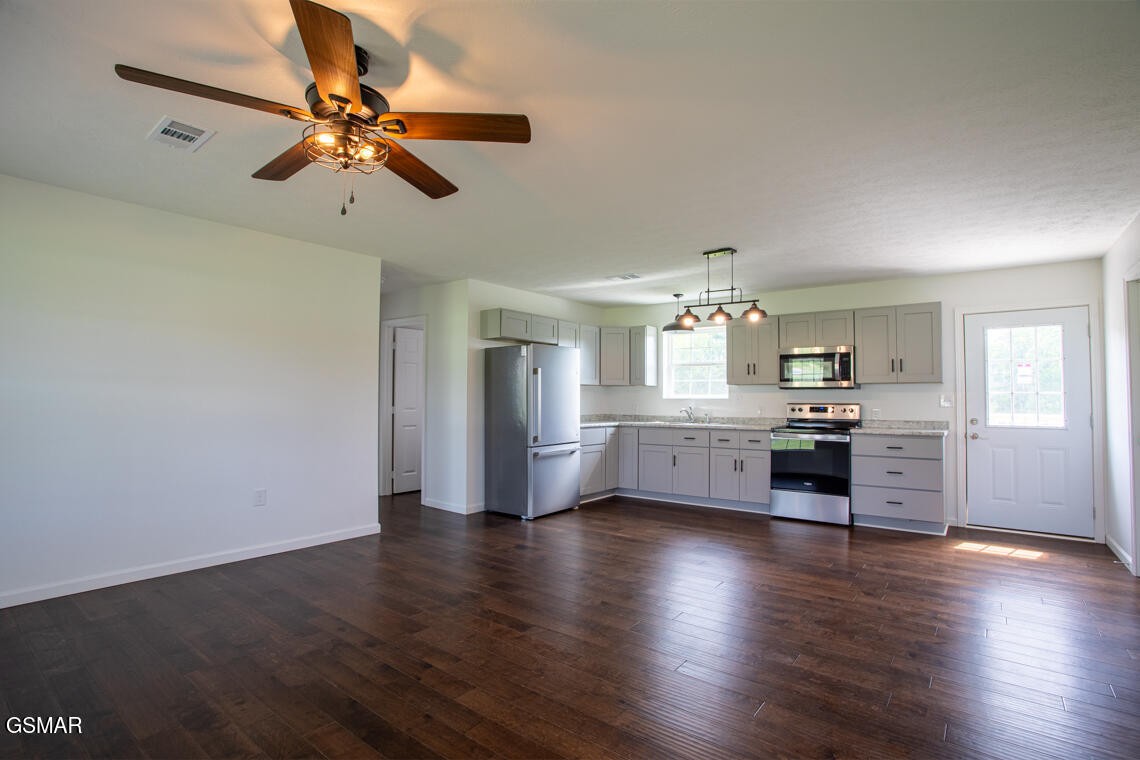322 Harrison Ferry Road White Pine, TN 37890 - Photo 3 of 39