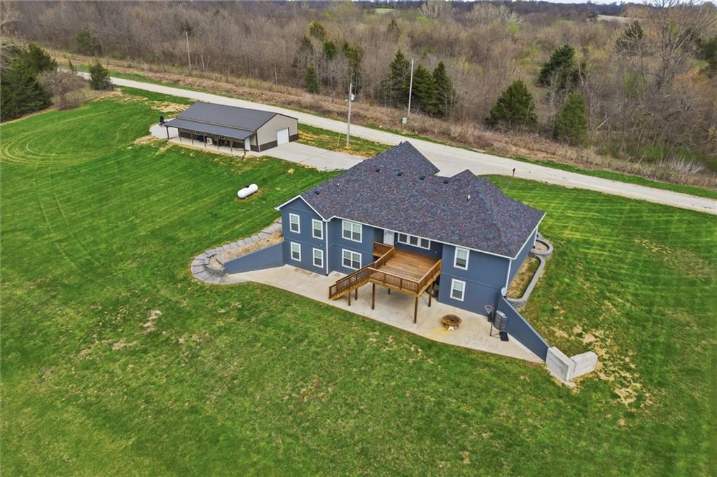 13072 Turnage Road Richmond, MO 64085 - Photo 5 of 41