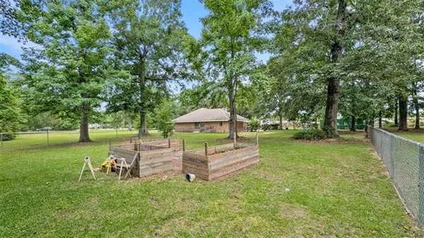 $3,000 | 61258 North Military Road, Slidell, LA 70461