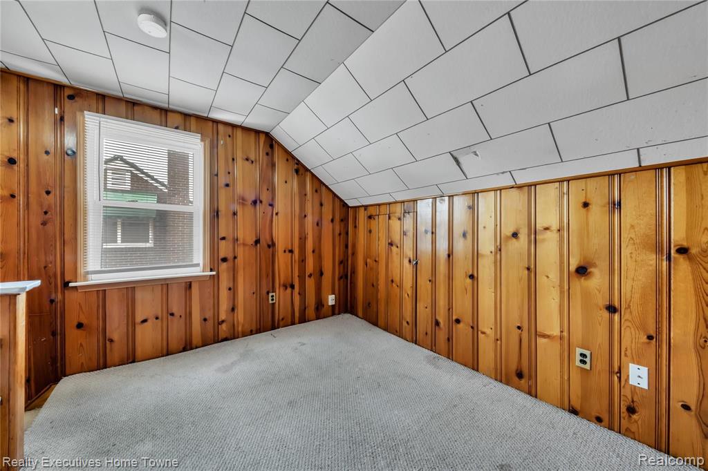 16544 Toepfer Drive Eastpointe, MI 48021 - Photo 25 of 31