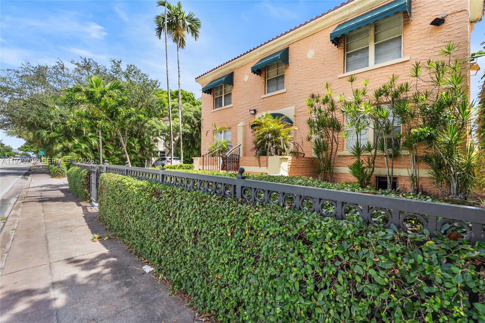 3409 South Le Jeune Road Coral Gables, FL 33134 - Photo 6 of 53 Photo 6