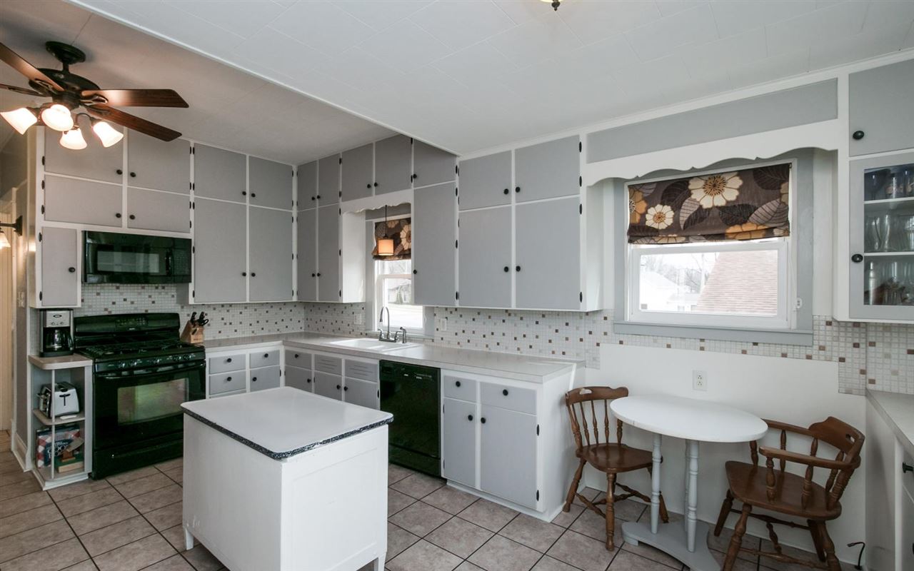 90 East 2nd Street Riverside, IA 52327 - Photo 6 of 25 Gallery Image 6