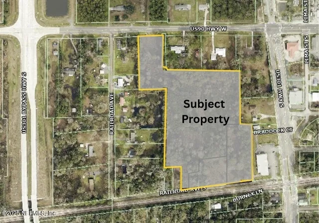 a picture of a bathroom