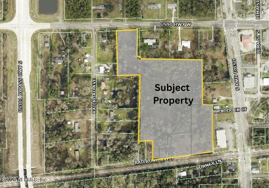 a picture of a bathroom