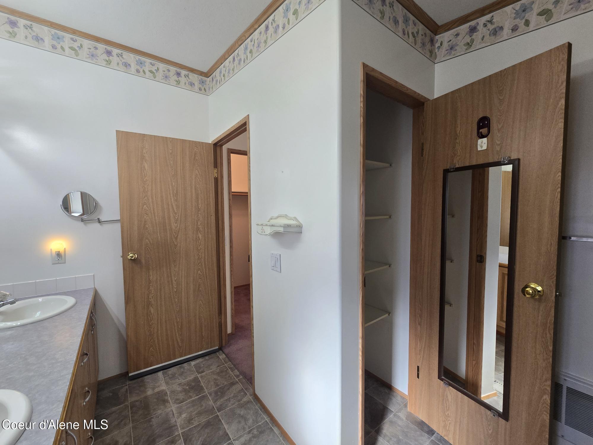 8473 West Rushmore Street Rathdrum, ID 83858 - Photo 33 of 72 20251010_113522 (1)