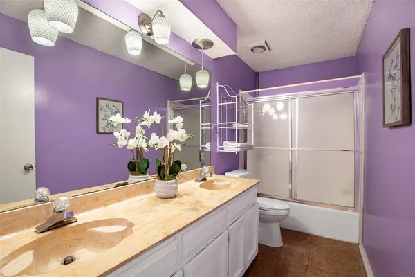 $400,000 | 1102 St Croix Court, Arlington, TX 76012