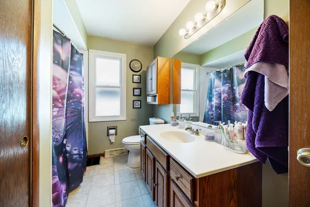 $340,000 | 5244 170th Street, Oak Forest, IL 60452