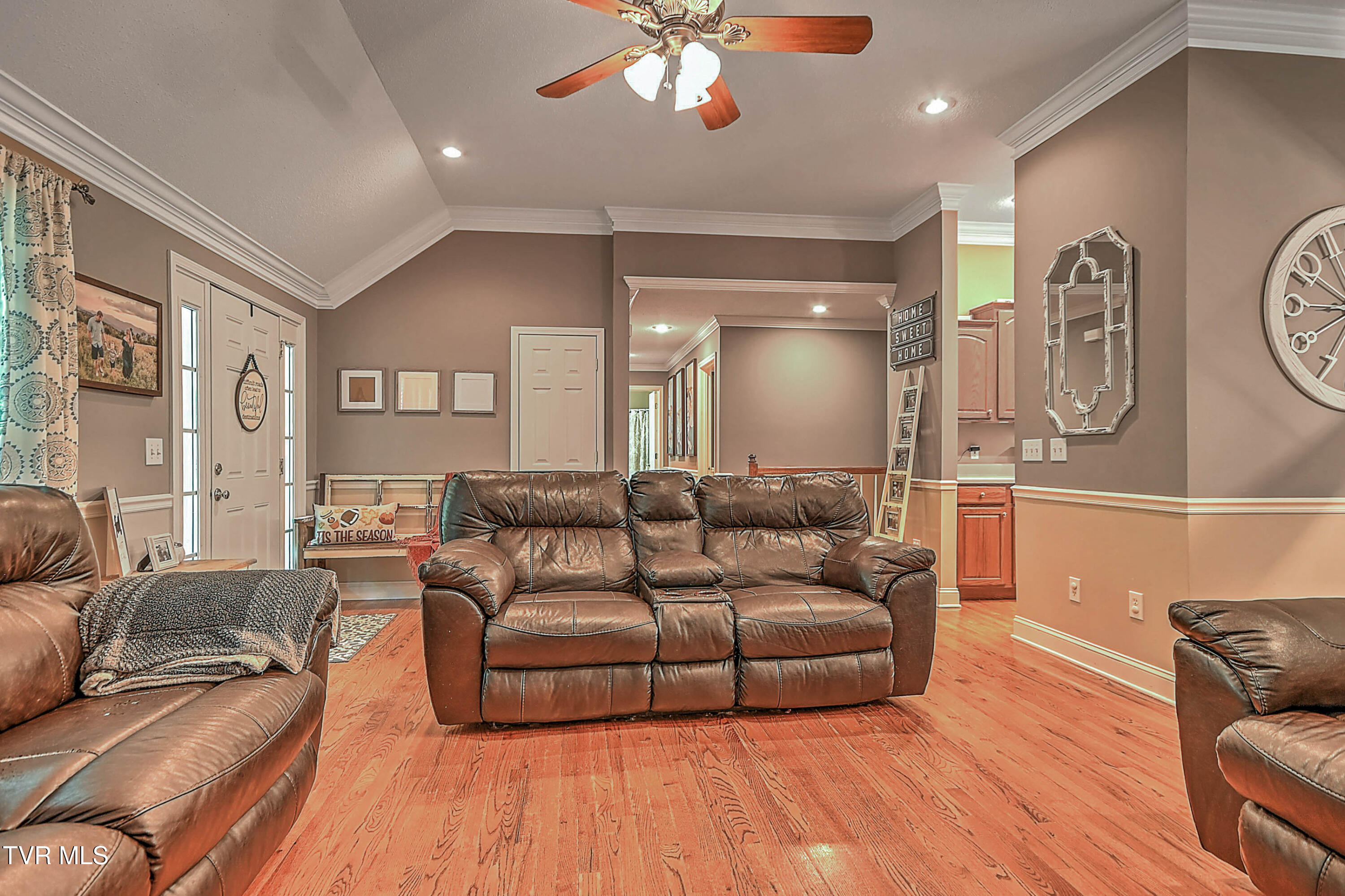 193 Pickens Road Kingsport, TN 37663 - Photo 11 of 53 193 Pickens HH-11