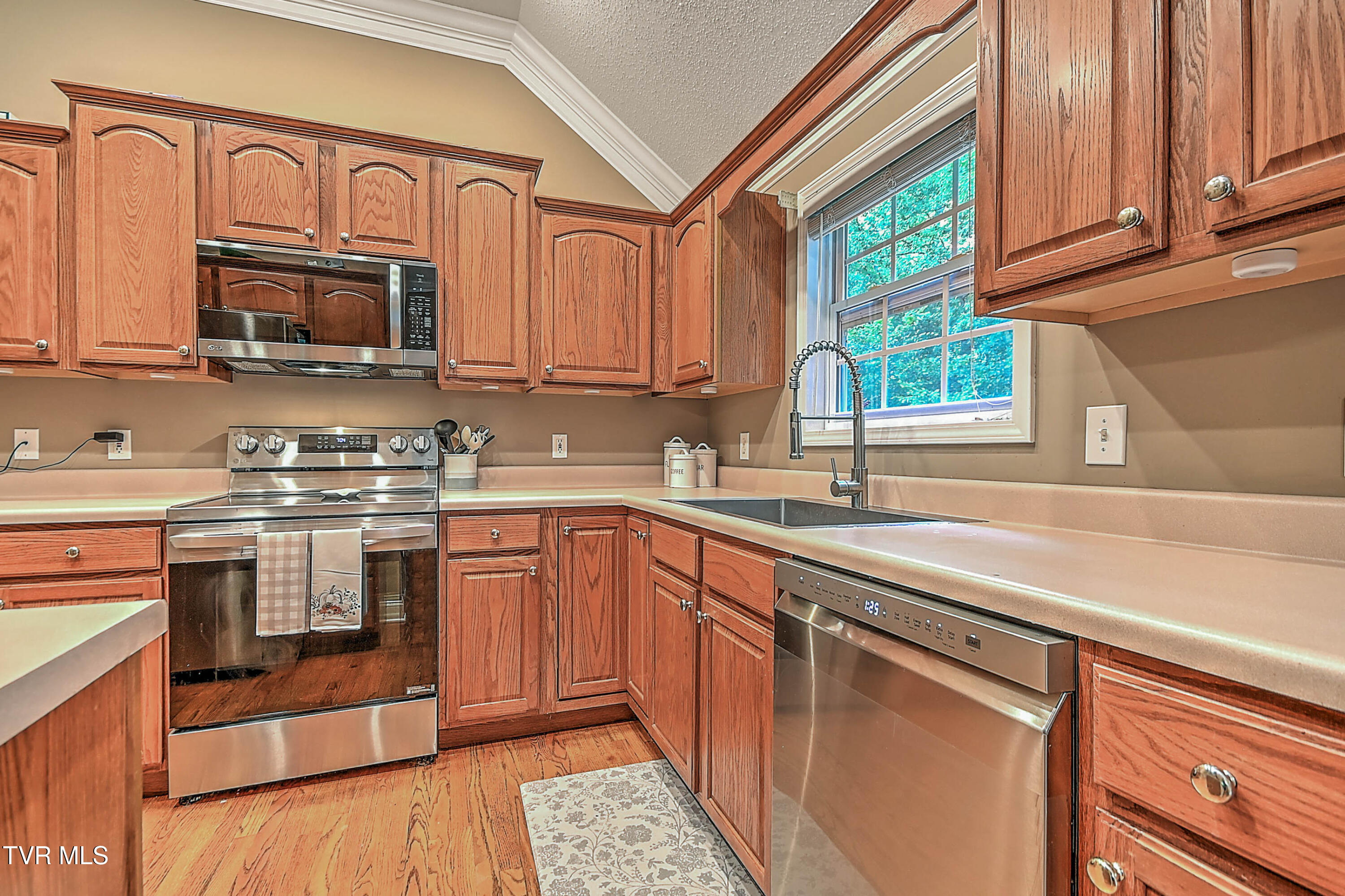 193 Pickens Road Kingsport, TN 37663 - Photo 18 of 53 193 Pickens HH-18