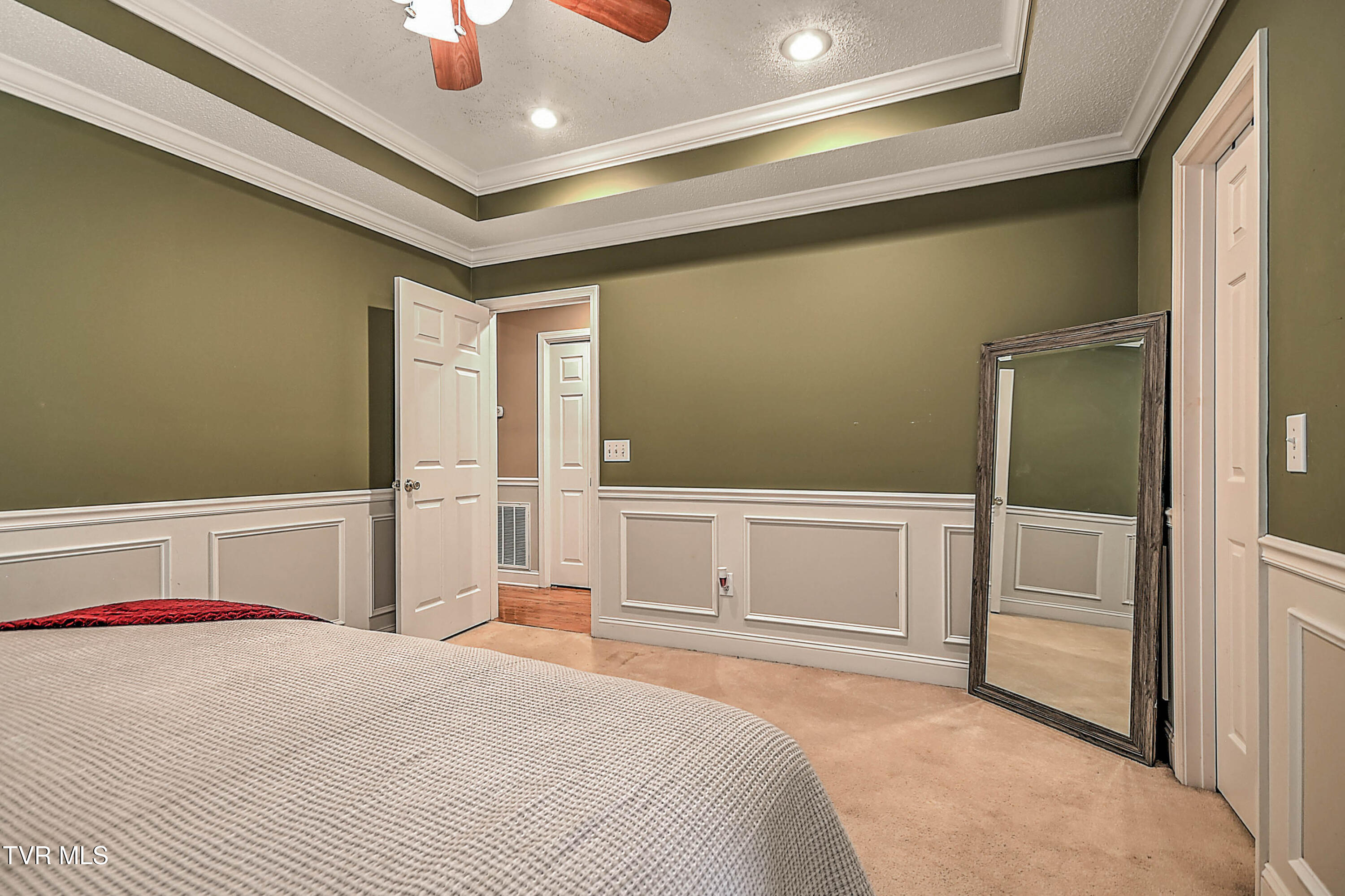 193 Pickens Road Kingsport, TN 37663 - Photo 26 of 53 193 Pickens HH-26