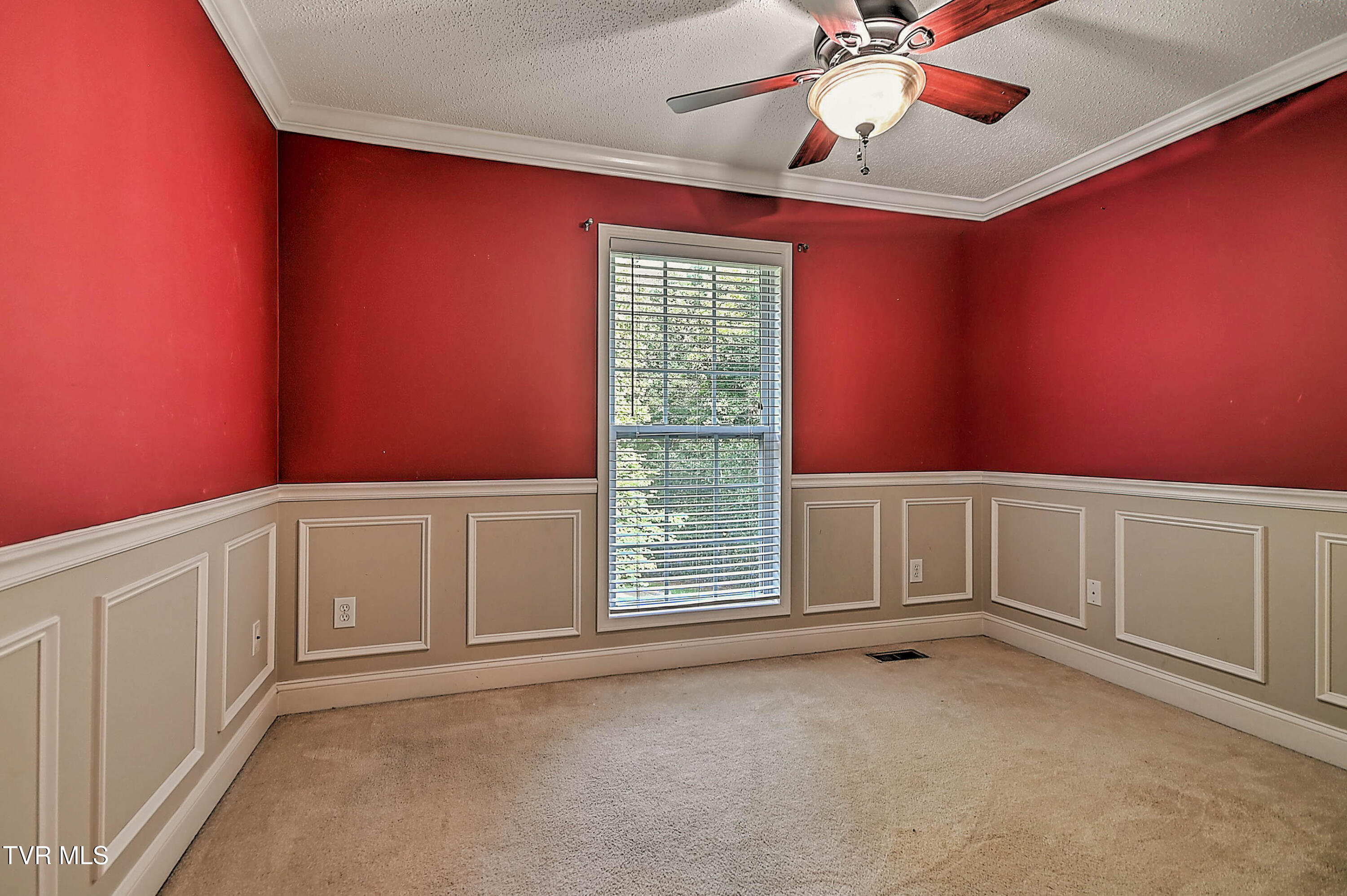 193 Pickens Road Kingsport, TN 37663 - Photo 34 of 53 193 Pickens HH-34