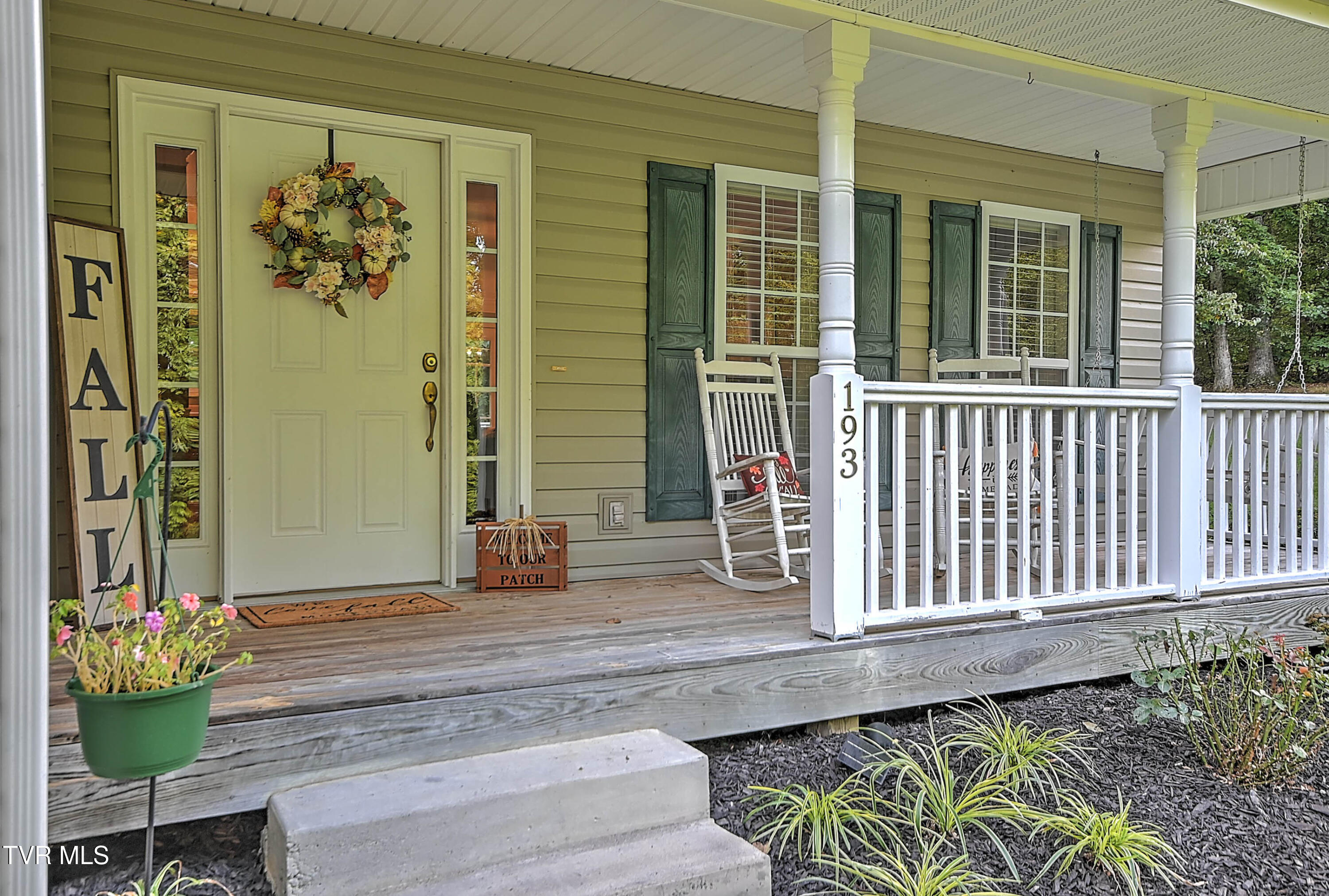 193 Pickens Road Kingsport, TN 37663 - Photo 4 of 53 193 Pickens HH-4