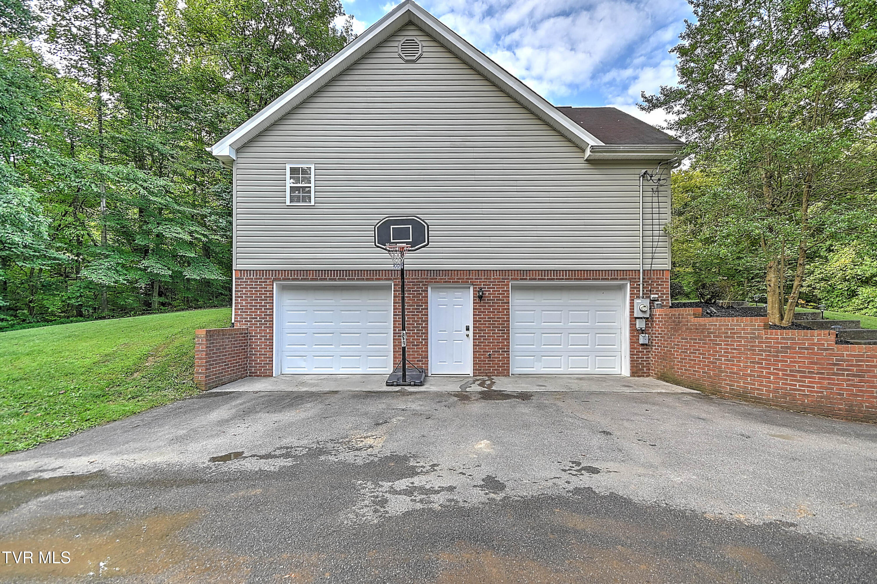 193 Pickens Road Kingsport, TN 37663 - Photo 45 of 53 193 Pickens HH-45