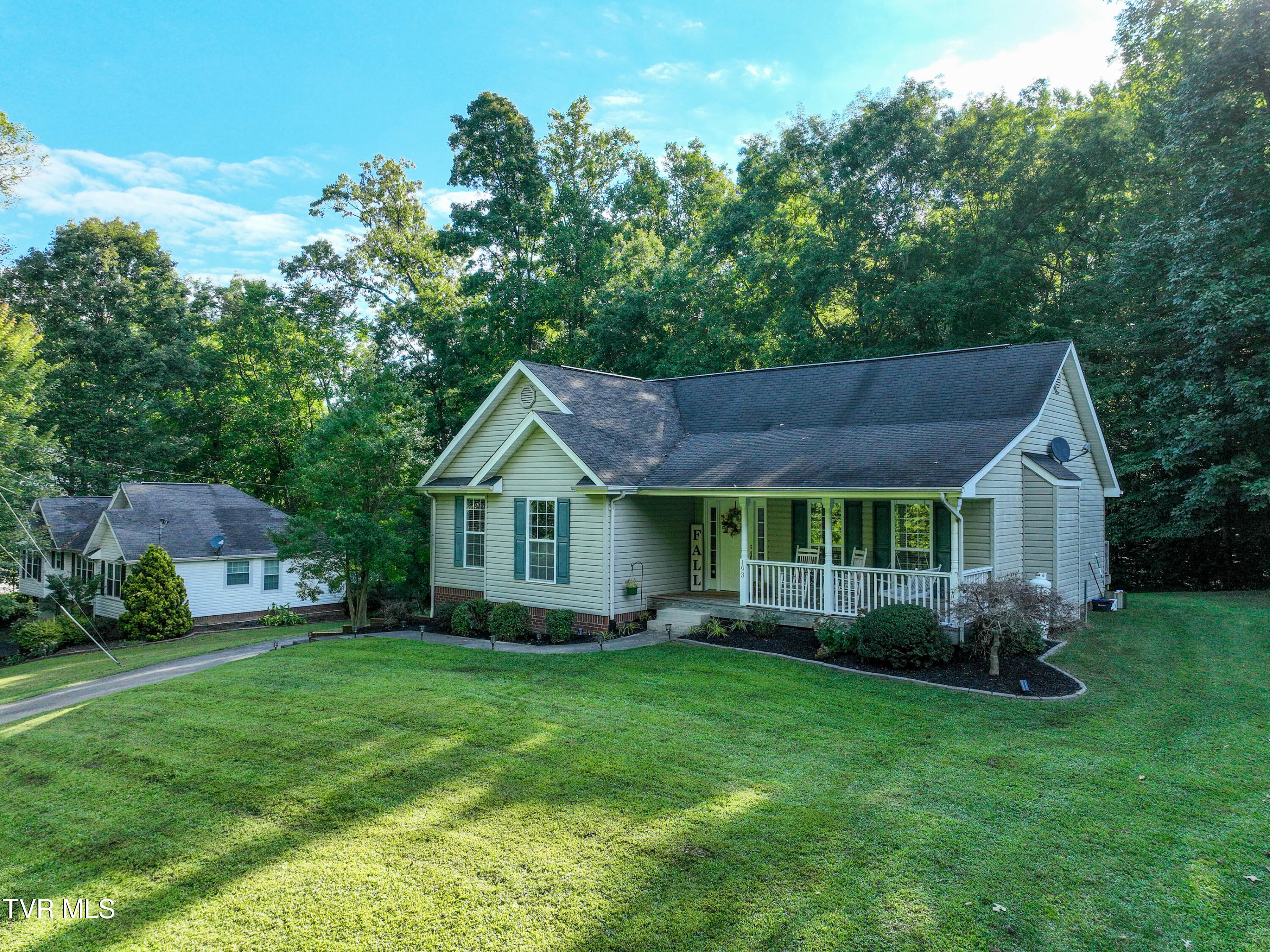 193 Pickens Road Kingsport, TN 37663 - Photo 48 of 53 193 Pickens Rd Drone HUMPREY-9
