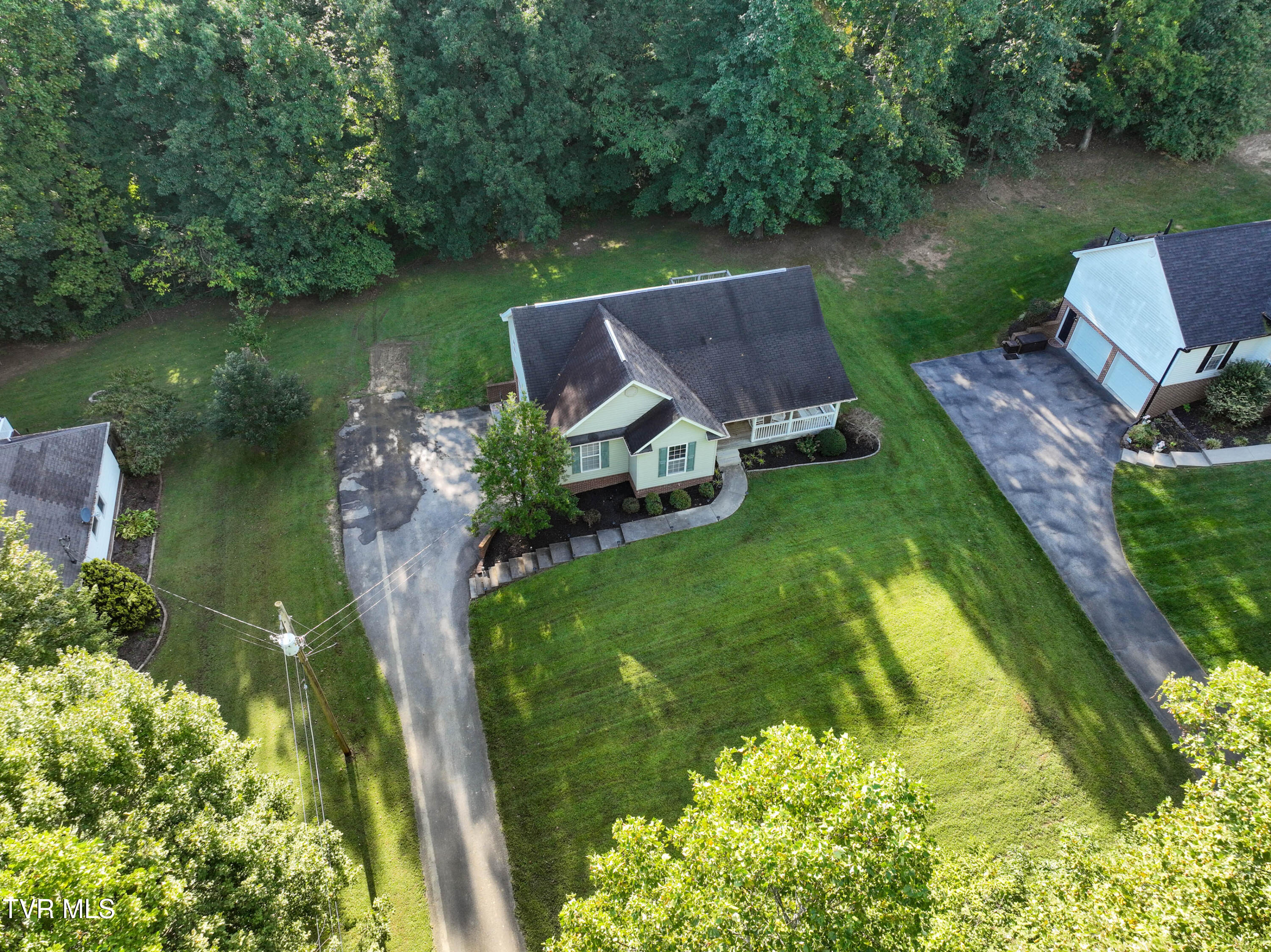 193 Pickens Road Kingsport, TN 37663 - Photo 51 of 53 193 Pickens Rd Drone HUMPREY-8