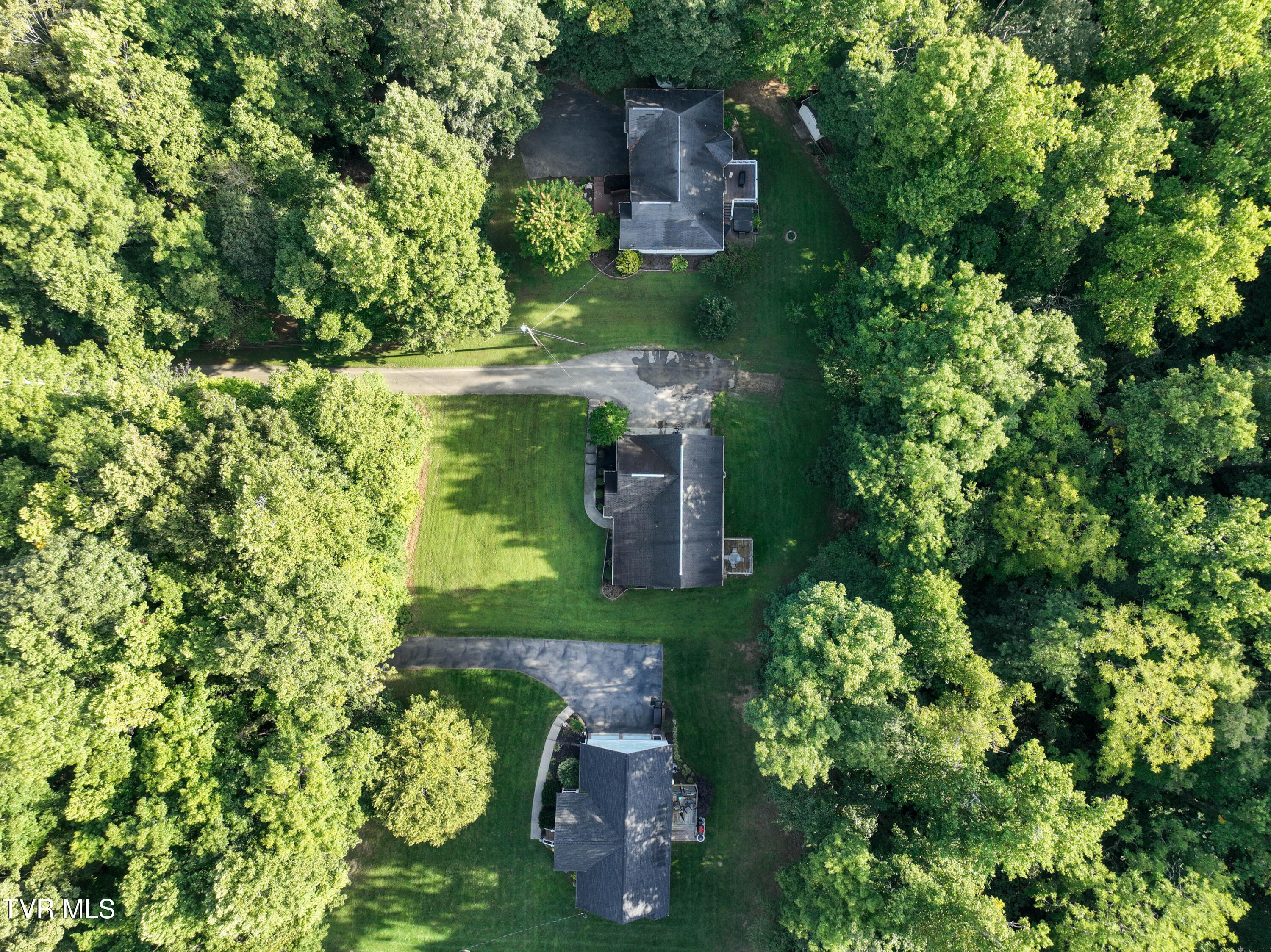 193 Pickens Road Kingsport, TN 37663 - Photo 52 of 53 193 Pickens Rd Drone HUMPREY-17