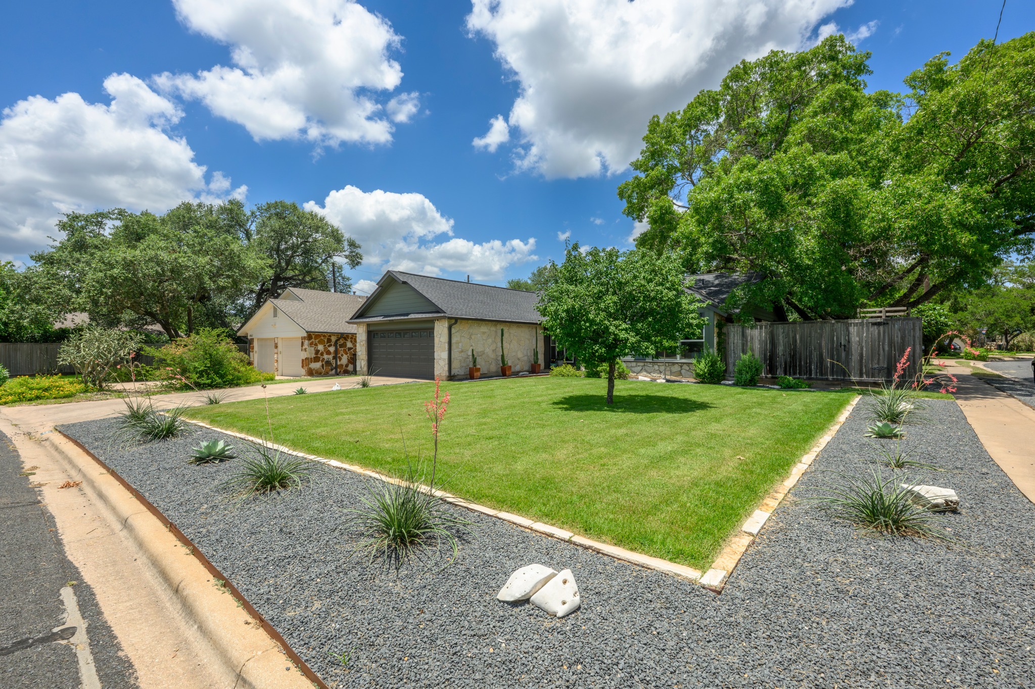 6569 Fair Valley Trail Austin, TX 78749 - Photo 15 of 27