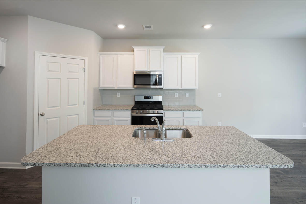 6159 Whitewater Drive North Augusta, SC 29841 - Photo 5 of 28 Elle 27