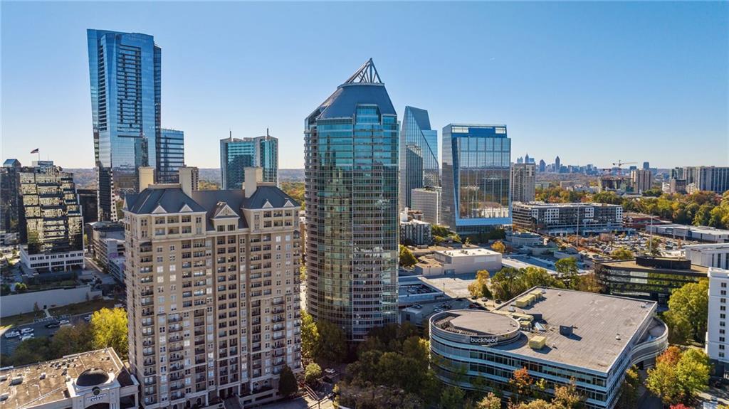3338 Peachtree Road Northeast, Unit 3006 Atlanta, GA 30326 - Photo 29 of 35 a picture of city view