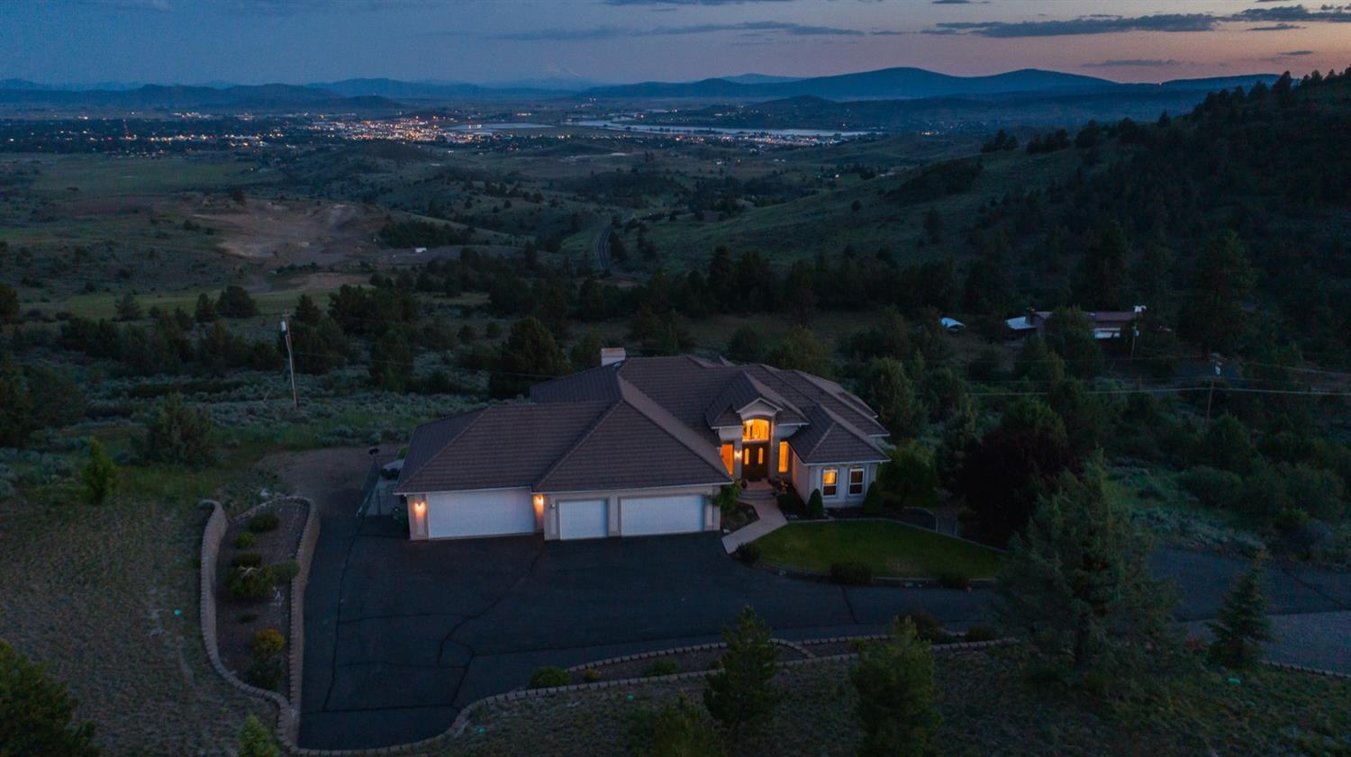 2725 Old Fort Road Klamath Falls, OR 97601 - Photo 32 of 35 Additional Photo