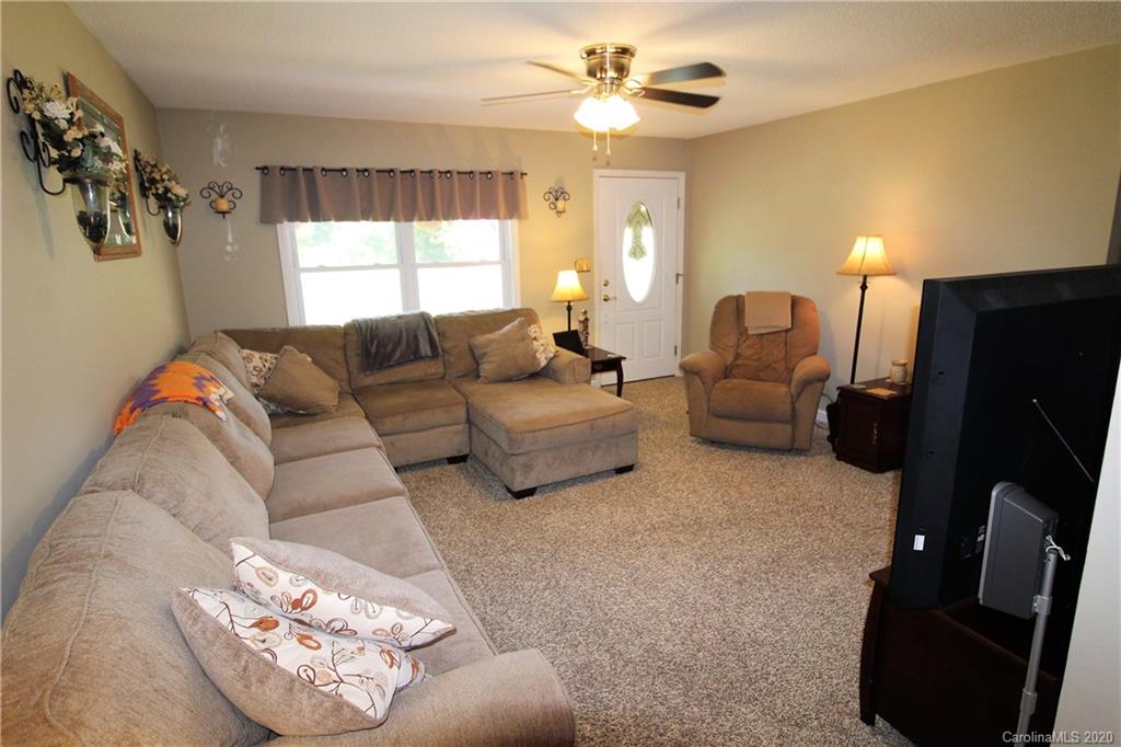 2333 Lawrence Road Clover, SC 29710 - Photo 4 of 35 a living room with furniture and a window