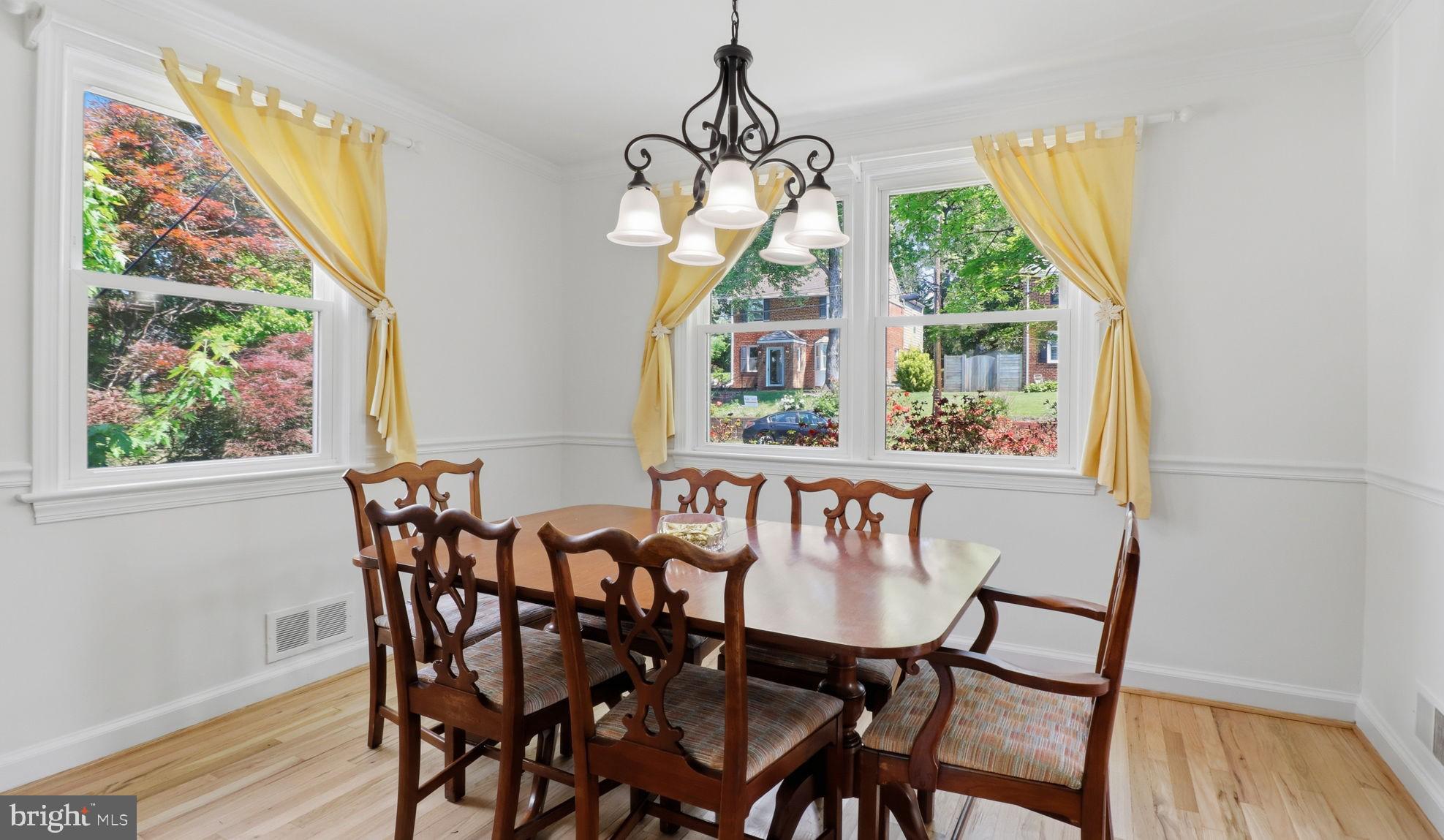 11708 Galt Avenue Silver Spring, MD 20902 - Photo 9 of 25 Bright dining space with sunny views.