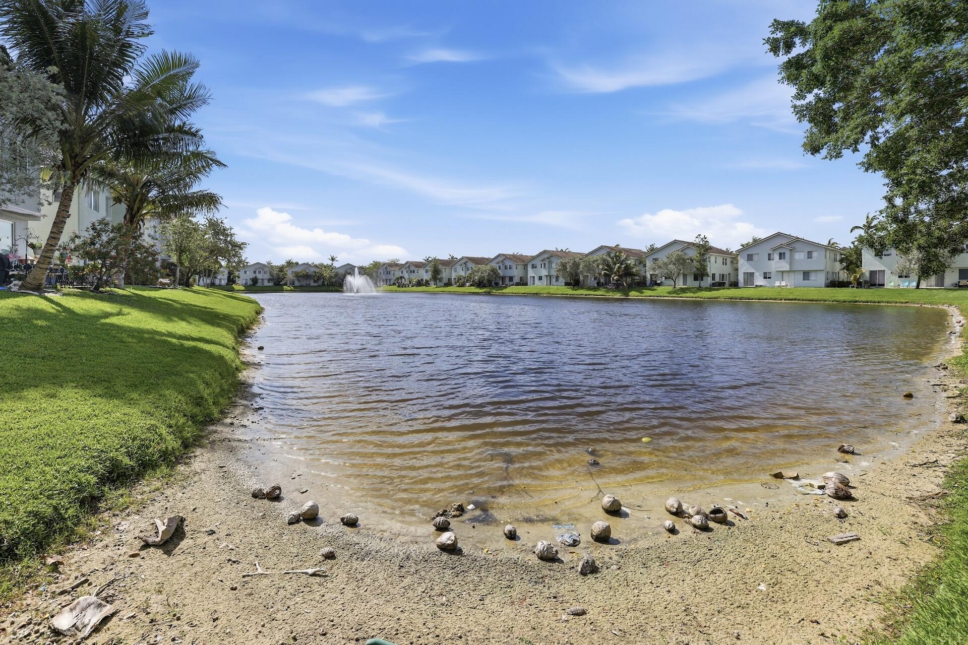 3068 Laurel Ridge Circle Riviera Beach, FL 33404 - Photo 25 of 32 0H8A4892