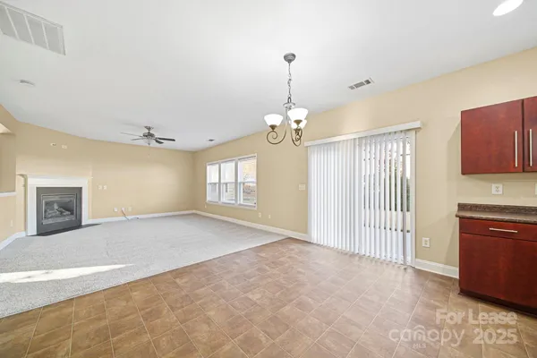 $2,300 | 6223 Woodland Commons Drive, Charlotte, NC 28269