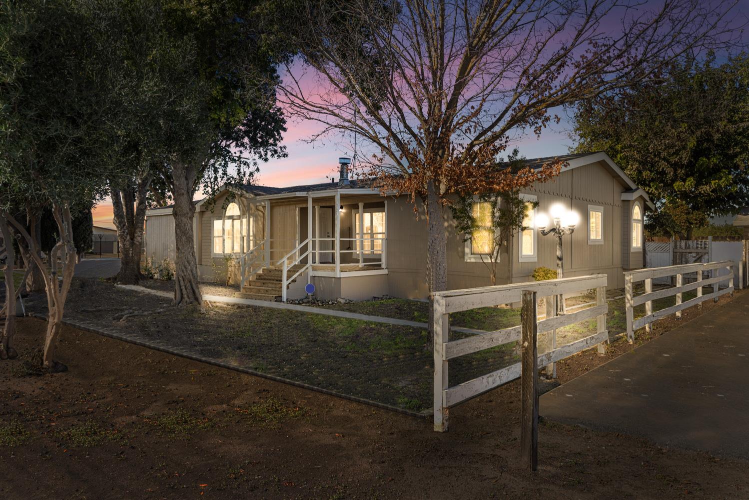 8547 Highway 33 Gustine, CA 95322 - Photo 2 of 50