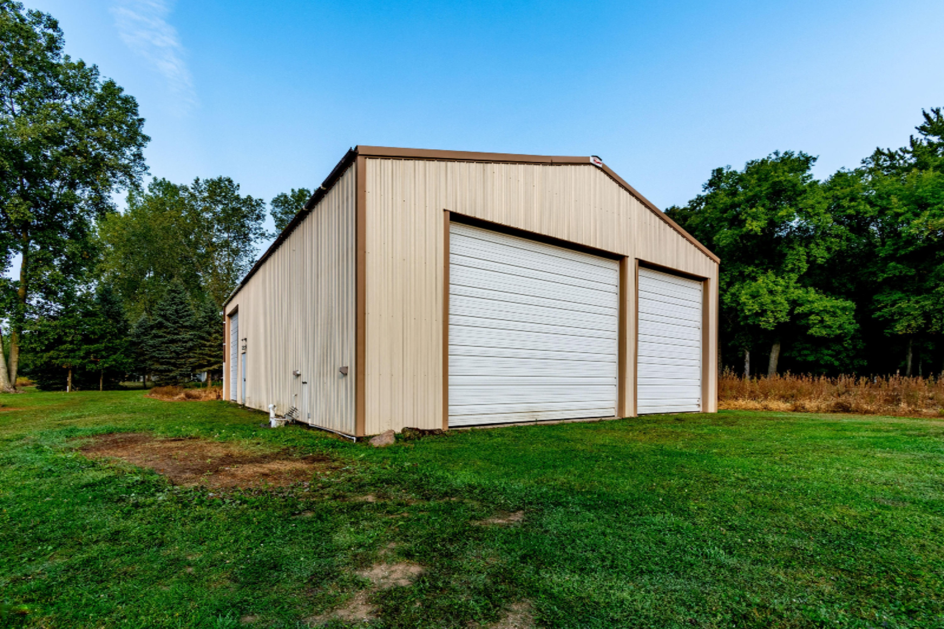 559 East Fenn Road Coldwater, MI 49036 - Photo 3 of 19 3