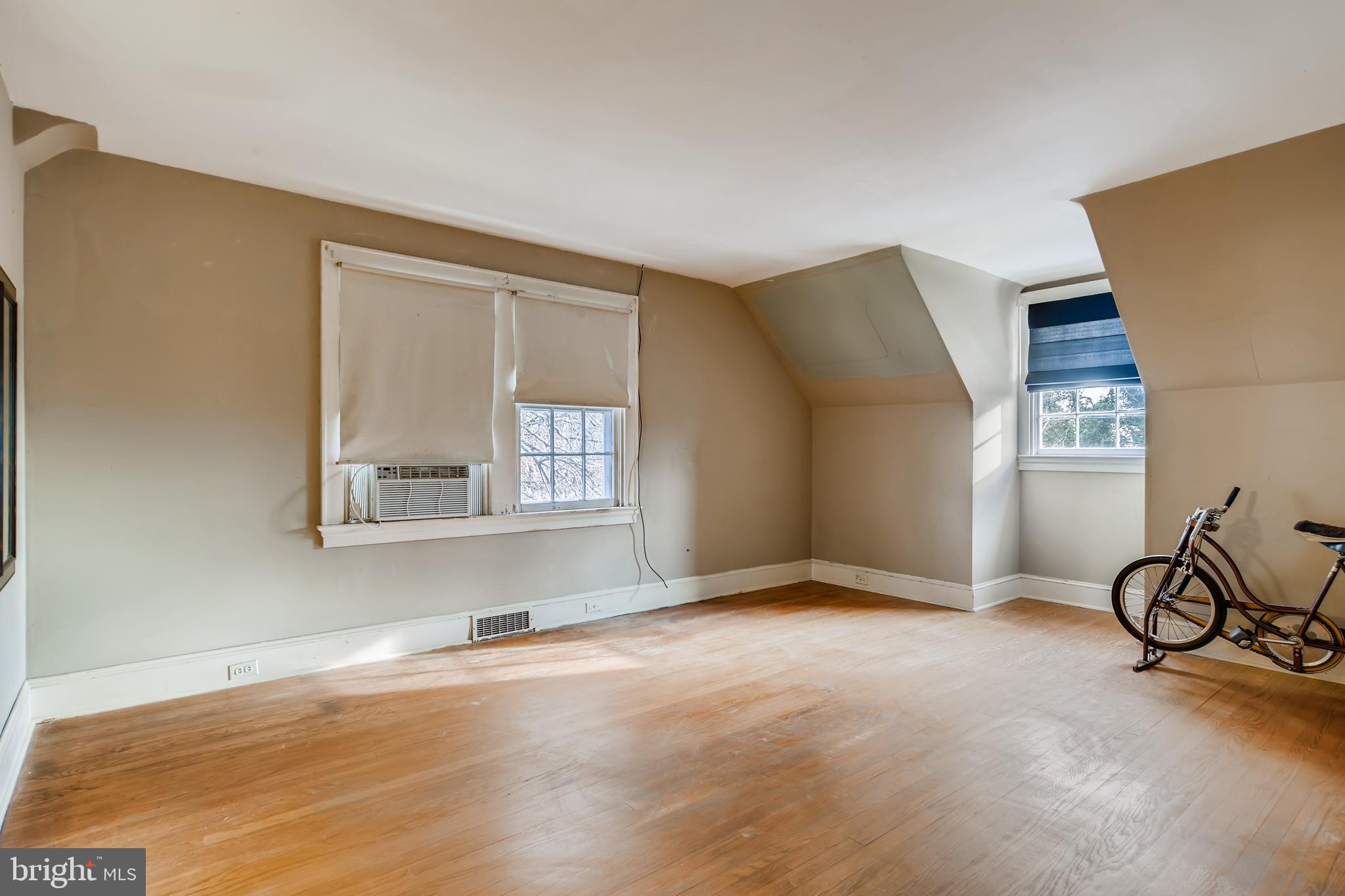 408 East Joppa Road Towson, MD 21286 - Photo 13 of 29 Gallery Image 13