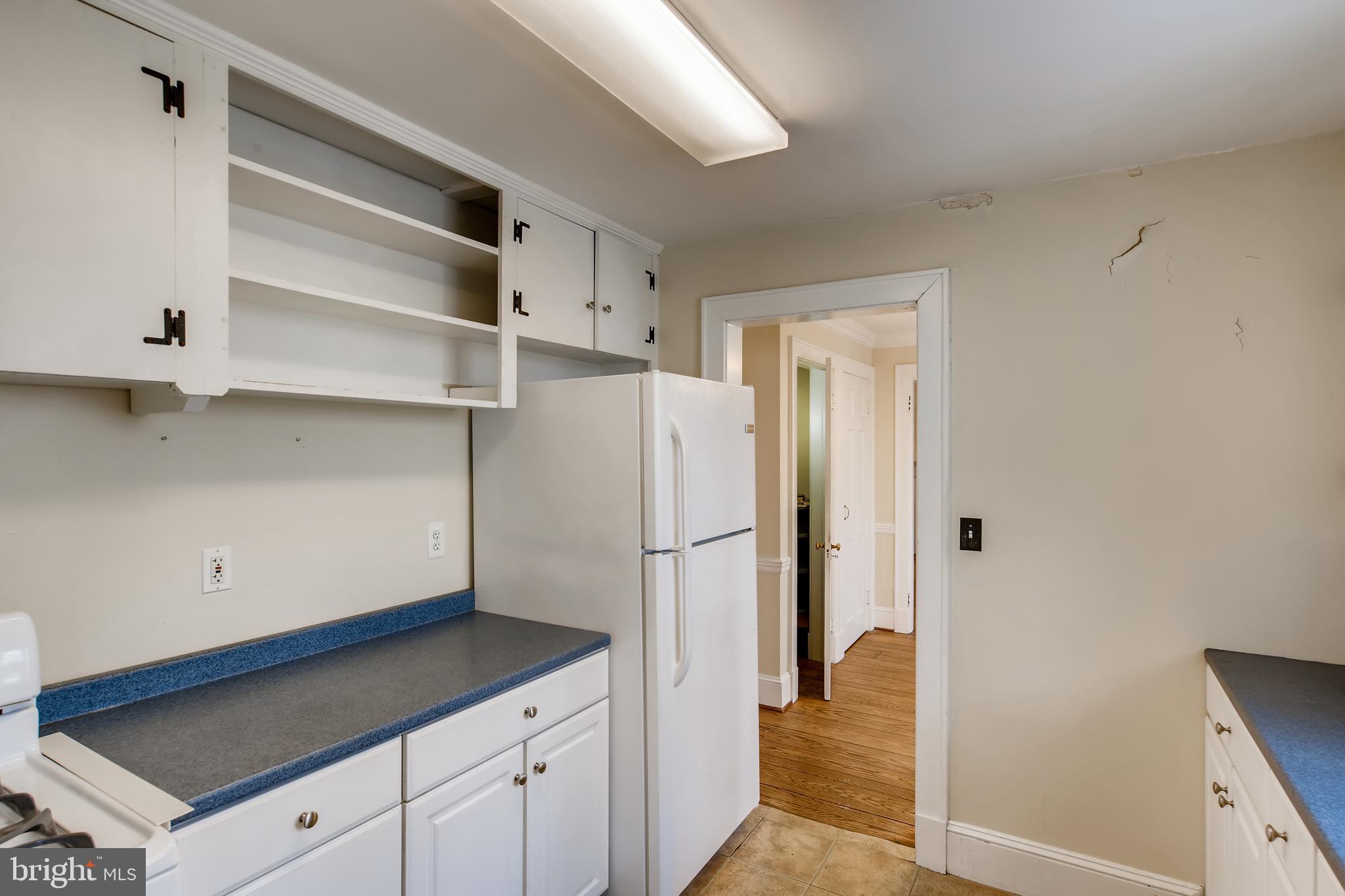 408 East Joppa Road Towson, MD 21286 - Photo 9 of 29 Gallery Image 9