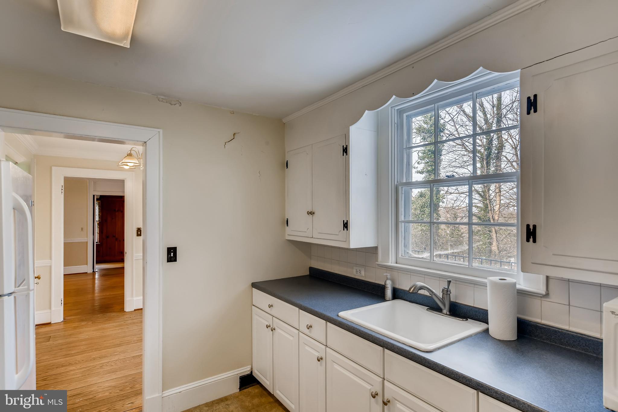 408 East Joppa Road Towson, MD 21286 - Photo 10 of 29 Gallery Image 10