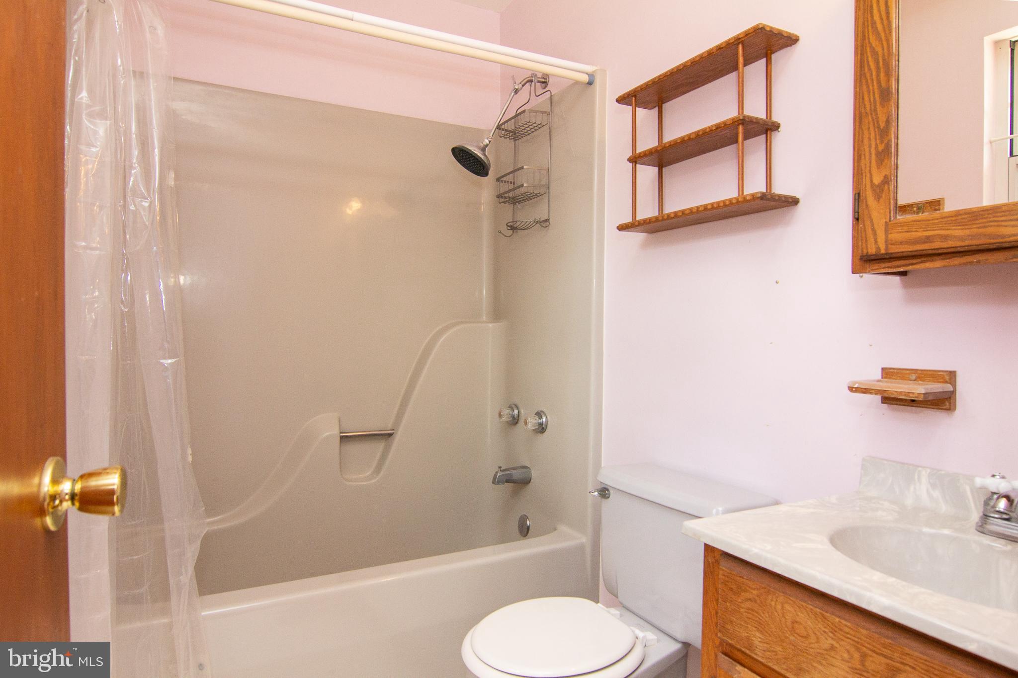 561 Hook Road Westminster, MD 21157 - Photo 11 of 30 Master Bath