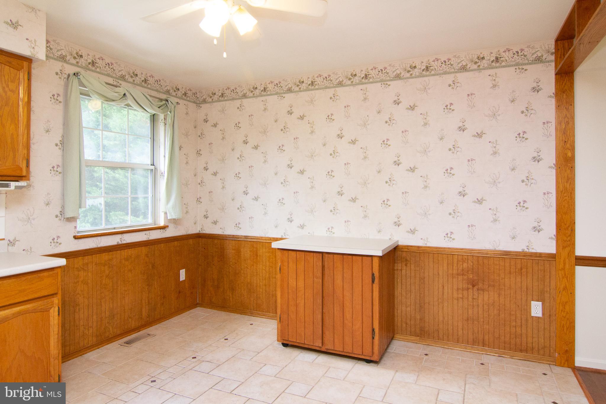 561 Hook Road Westminster, MD 21157 - Photo 8 of 30 Spacious Kitchen