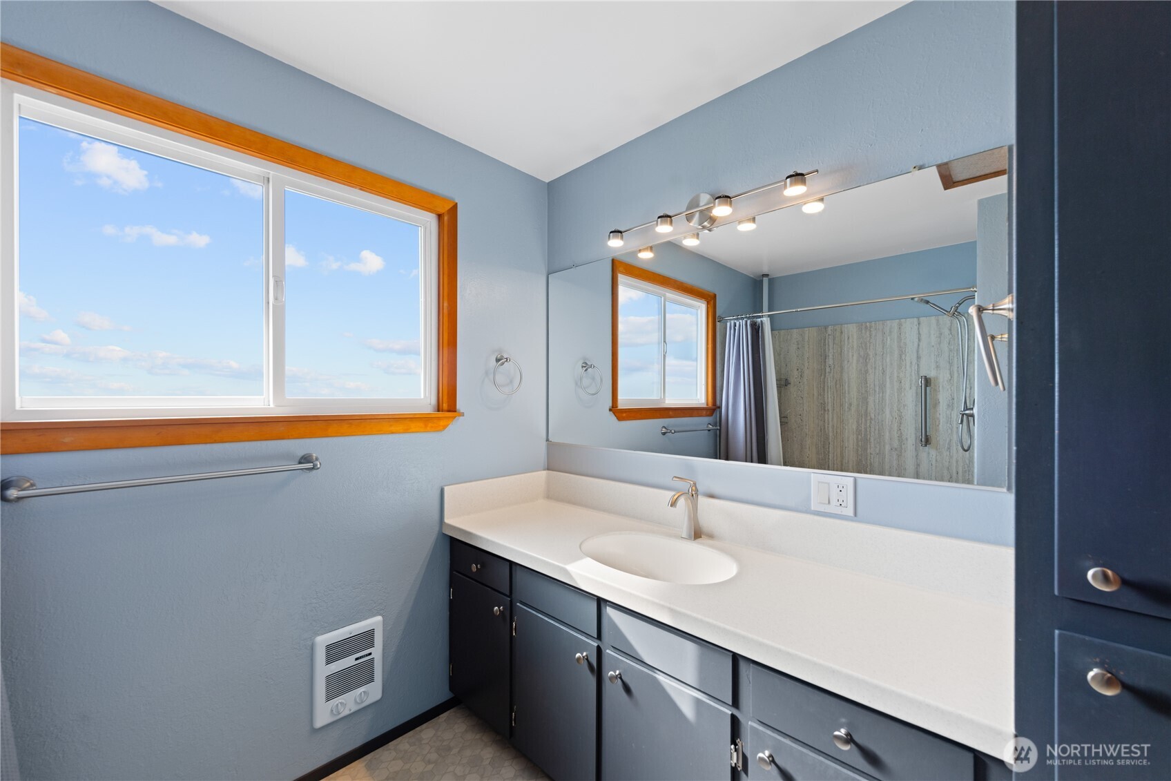 2143 West Beach Road Oak Harbor, WA 98277 - Photo 24 of 40