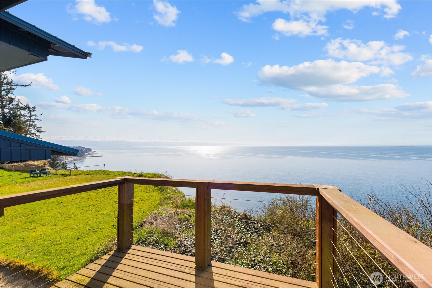 2143 West Beach Road Oak Harbor, WA 98277 - Photo 33 of 40