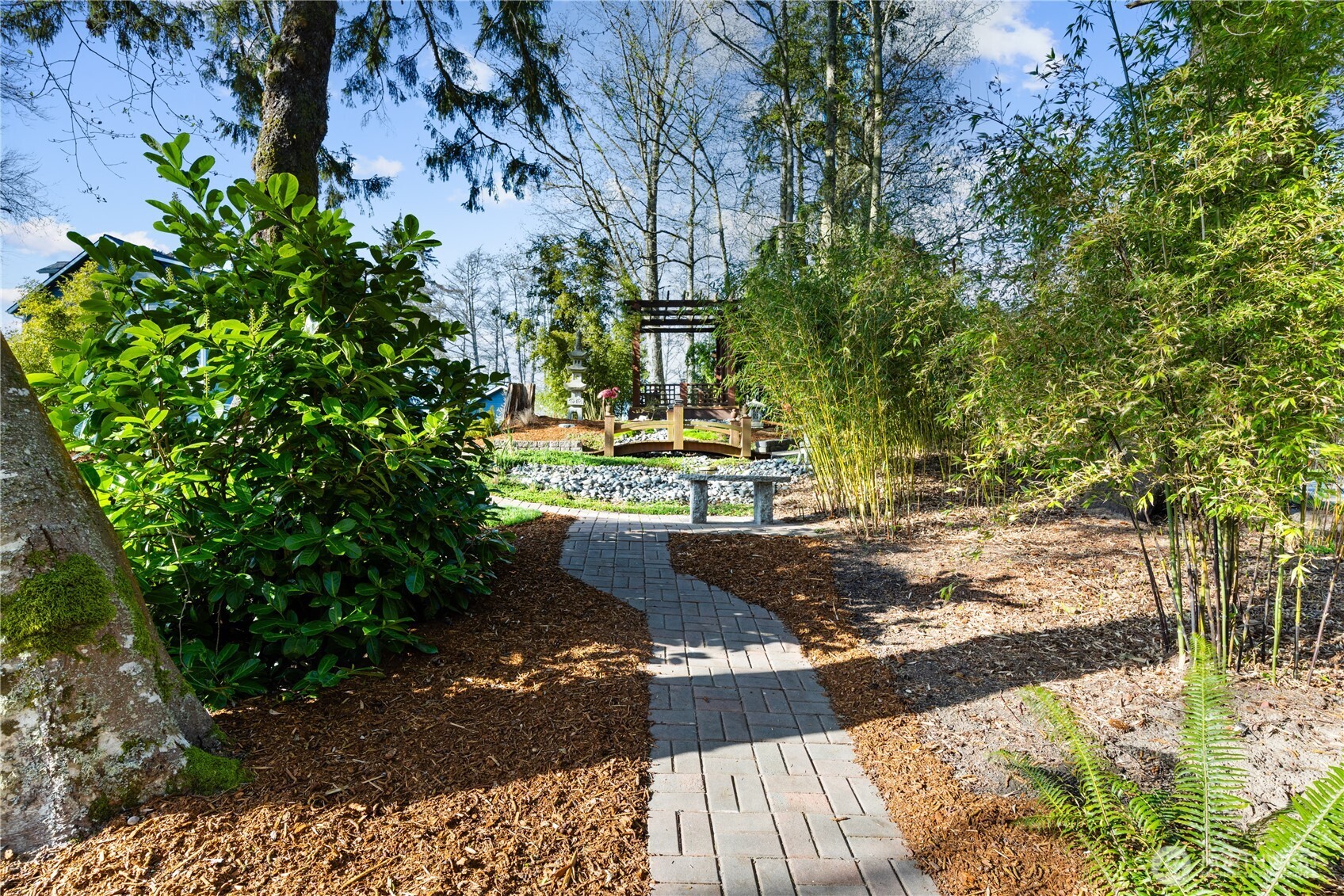 2143 West Beach Road Oak Harbor, WA 98277 - Photo 35 of 40