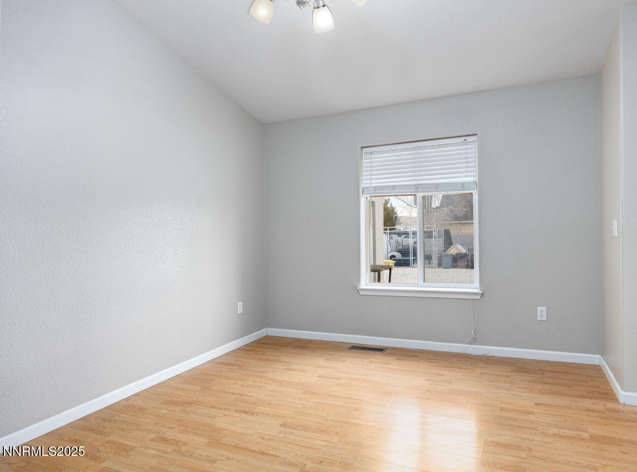 1820 Heidi Road Fallon, NV 89406 - Photo 12 of 32 12