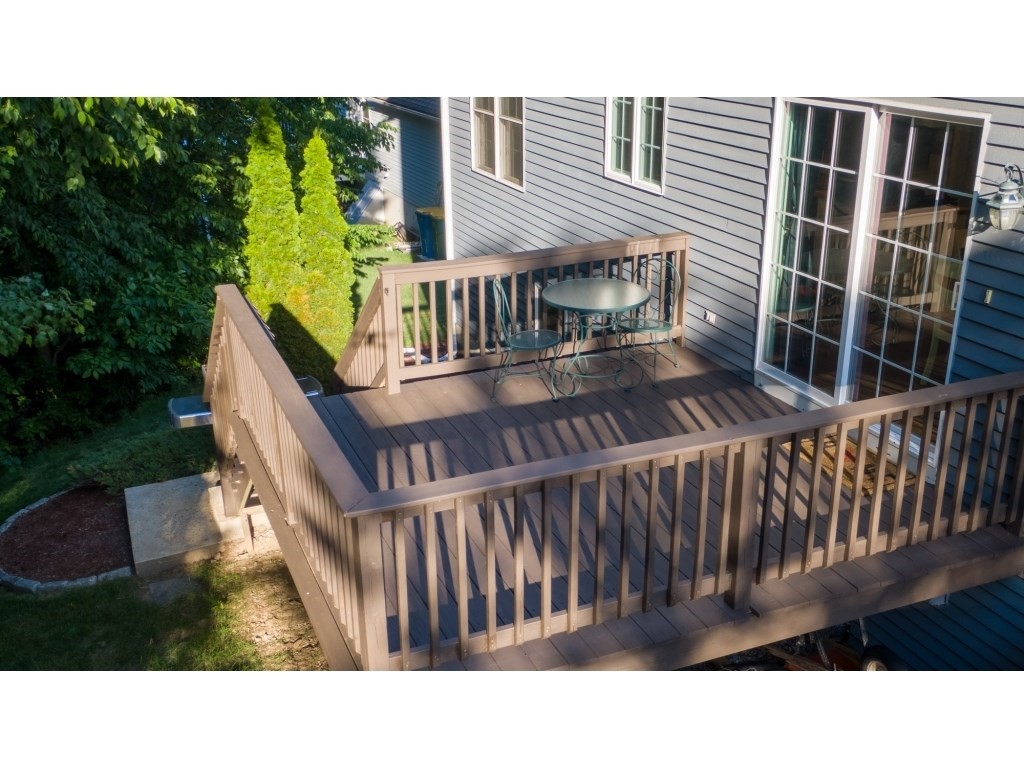 693 Marston Road Northbridge, MA 01588 - Photo 7 of 42