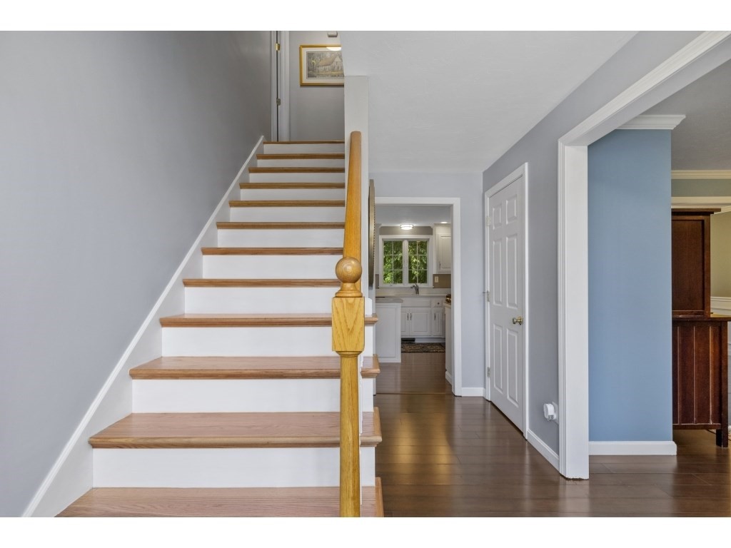 693 Marston Road Northbridge, MA 01588 - Photo 8 of 42