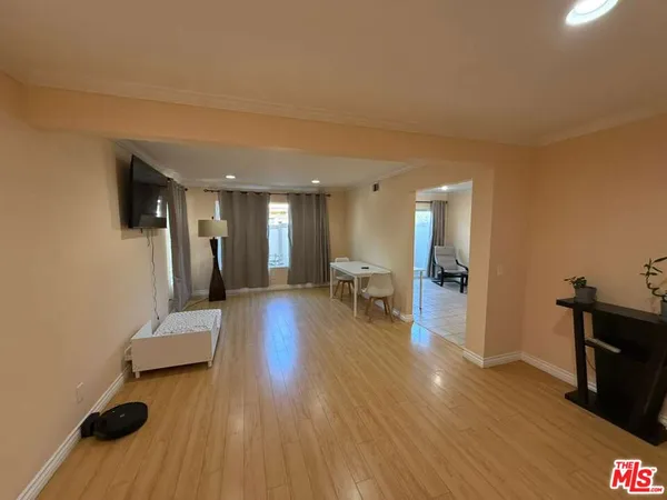$3,200 | 12312 Runnymede Street, Unit 3, North Hollywood, CA 91605