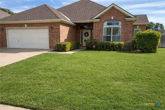 $438,000 | 21 Preston Wood, Unit WOOD, New Braunfels, TX 78132