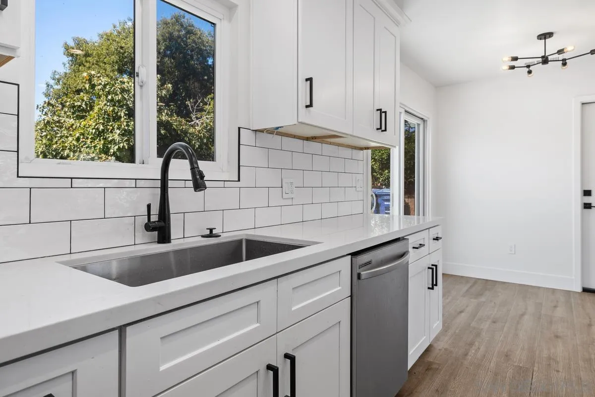 1158 Purdy Street Spring Valley, CA 91977 - Photo 12 of 23 Gallery Image 12