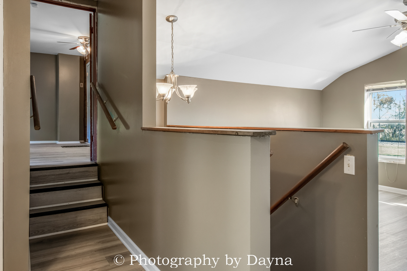 569 South Chestnut Street Chebanse, IL 60922 - Photo 10 of 22 a view of entryway